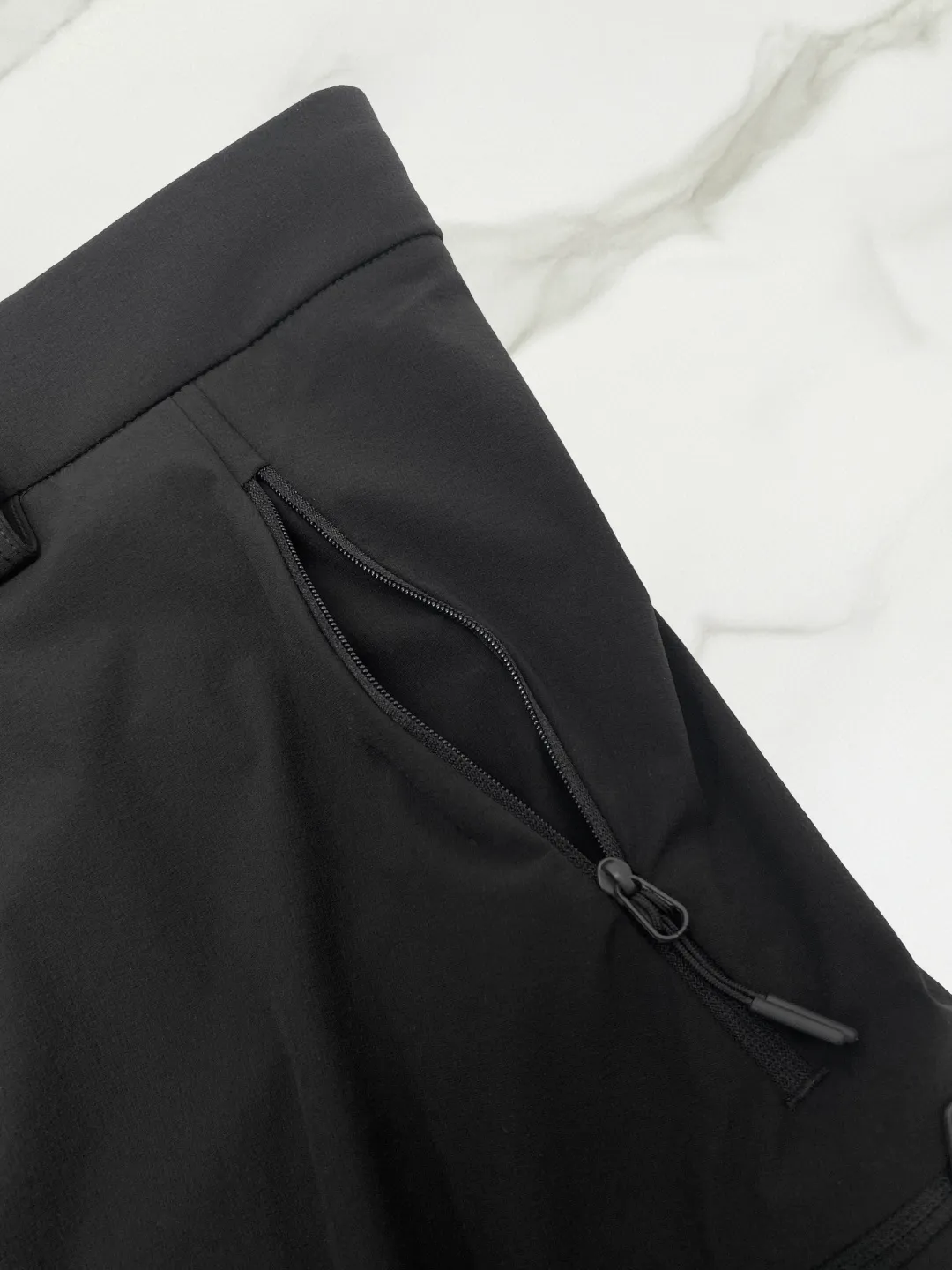 ARC'TERYX Breathable Classiclogo ：Black Navy Blue Sizes：S-3XL